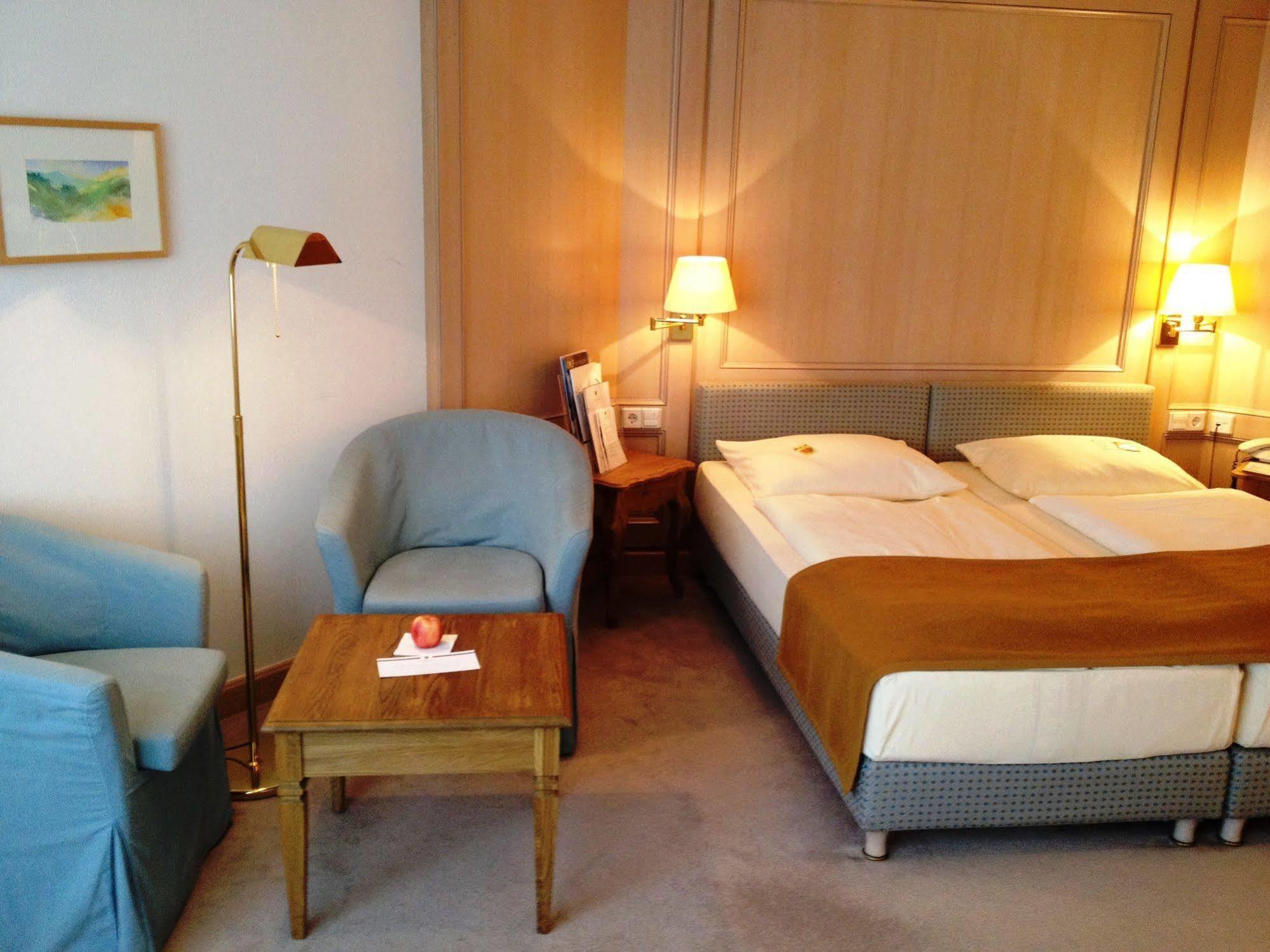 Hotel Hofgut Georgenthal Hohenstein Esterno foto