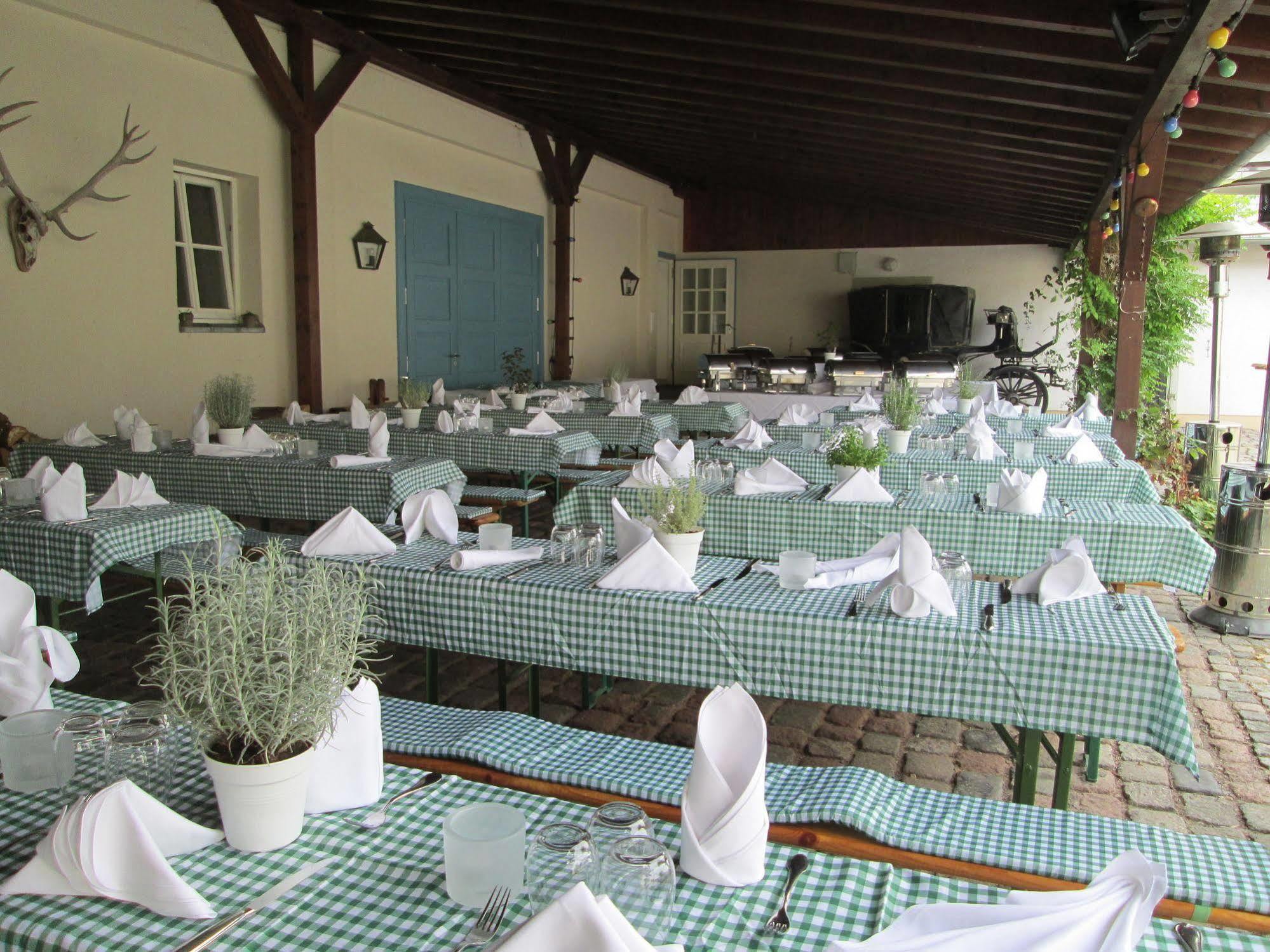 Hotel Hofgut Georgenthal Hohenstein Esterno foto